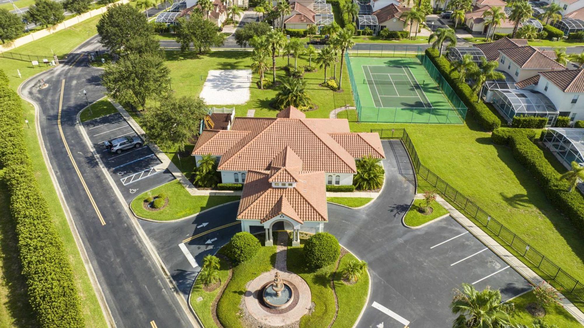 Marvelous 4bd Close To W Pool At 313 Tuscan Hills