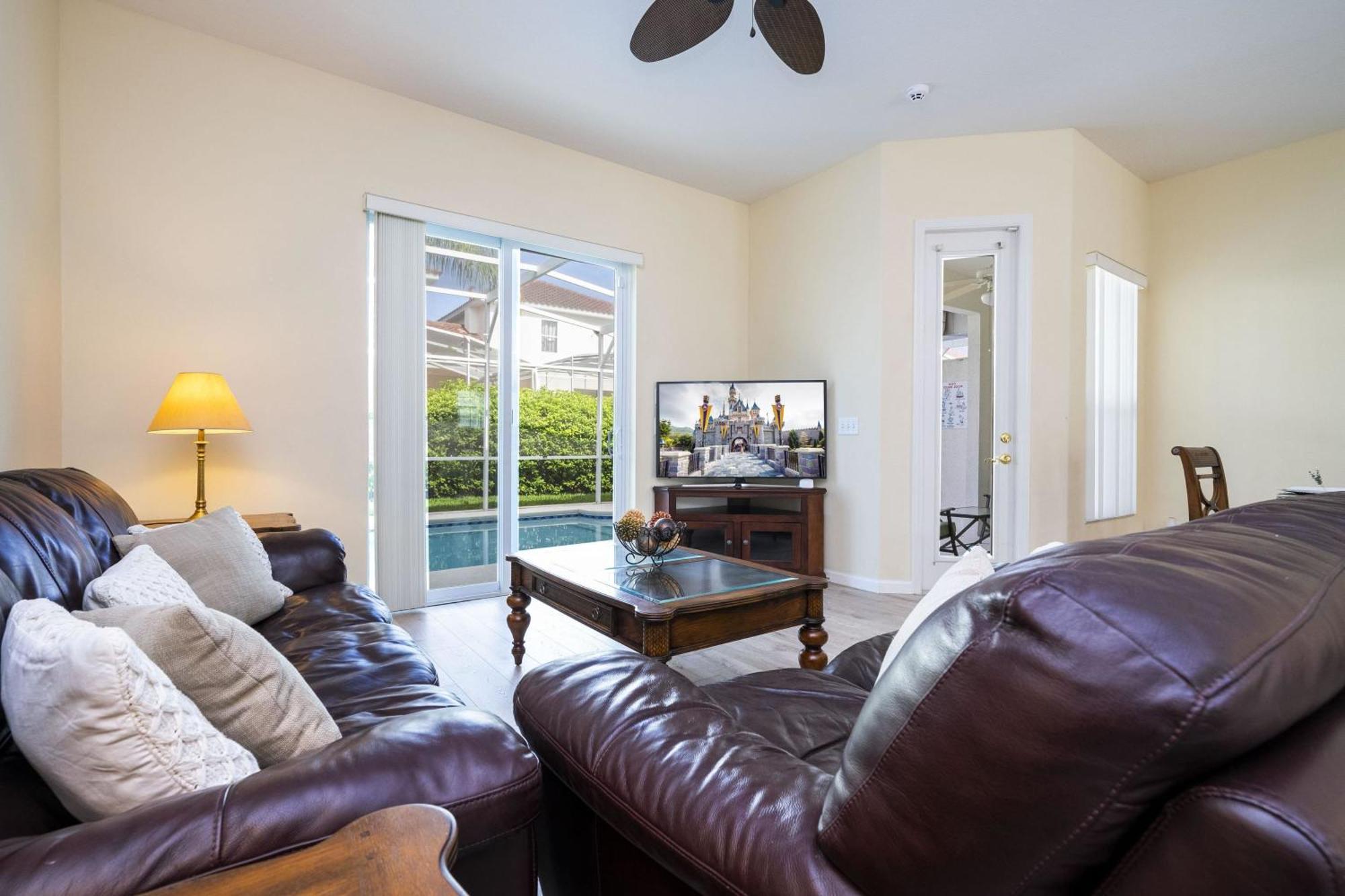 Marvelous 4bd Close To W Pool At 313 Tuscan Hills *