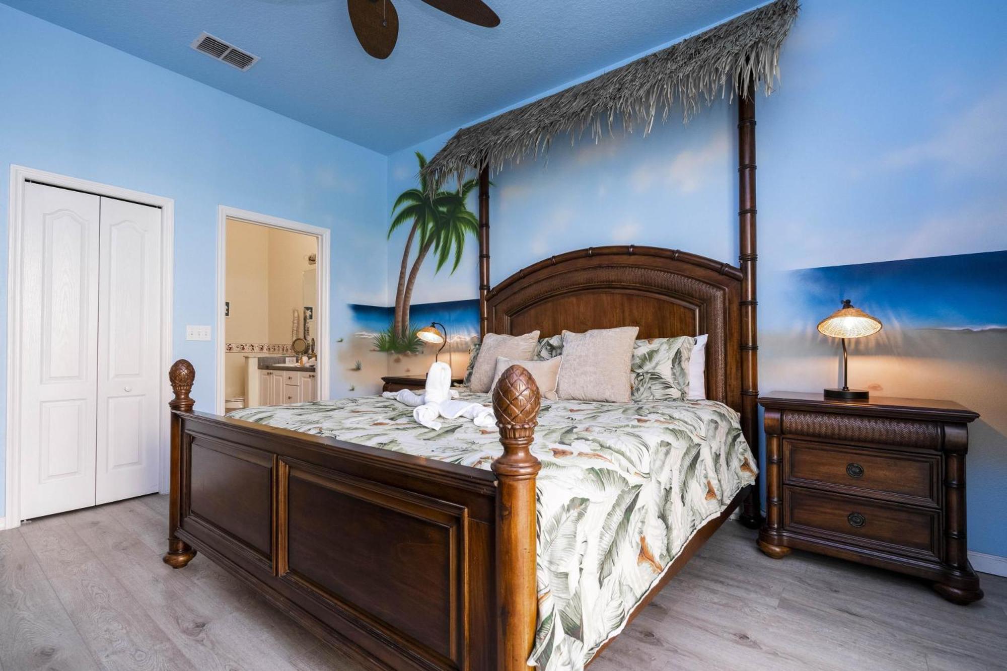 Marvelous 4bd Close To W Pool At 313 Tuscan Hills Davenport
